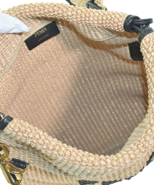 FENDI（フェンディ）ショルダーバッグ ベージュ サイズ:- レディース/2200651204354