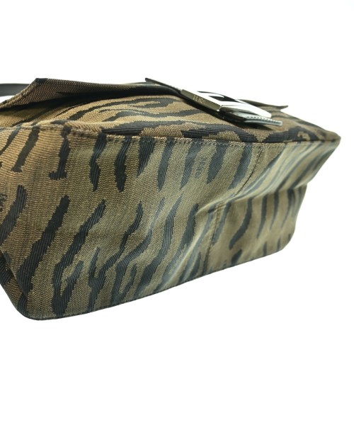 FENDI（フェンディ）ショルダーバッグ 茶 サイズ:- レディース/2200643479135