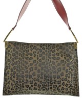 FENDI（フェンディ）ショルダーバッグ ベージュ サイズ:- レディース/2200643479142