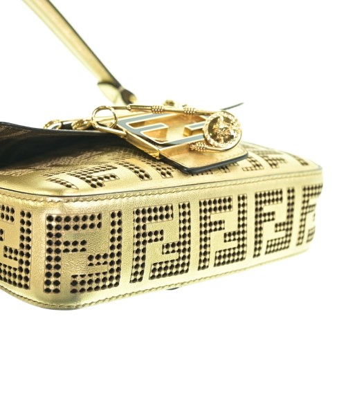 FENDI（フェンディ）ハンドバッグ ゴールド サイズ:- レディース/2200651814249