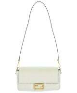 FENDI（フェンディ）ショルダーバッグ 白 サイズ:- レディース/2200652336016