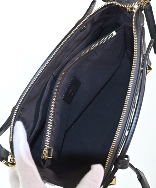 FENDI（フェンディ）ショルダーバッグ グレー サイズ:- レディース/2200705542227