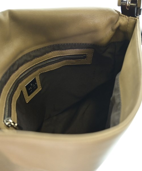 FENDI（フェンディ）ハンドバッグ ベージュ サイズ:- レディース/2200706237108