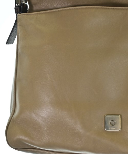 FENDI（フェンディ）ハンドバッグ ベージュ サイズ:- レディース/2200706237108