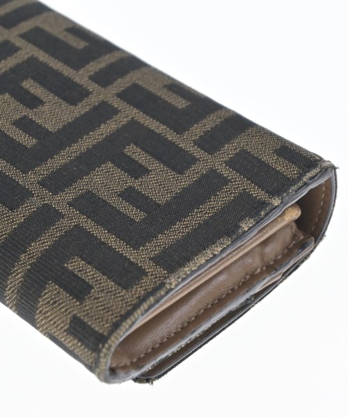 FENDI（フェンディ）財布・コインケース ベージュ サイズ:- レディース/2200707370026