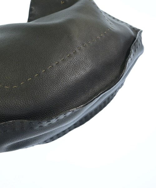 FENDI（フェンディ）ハンドバッグ 黒 サイズ:- レディース/2200709604648