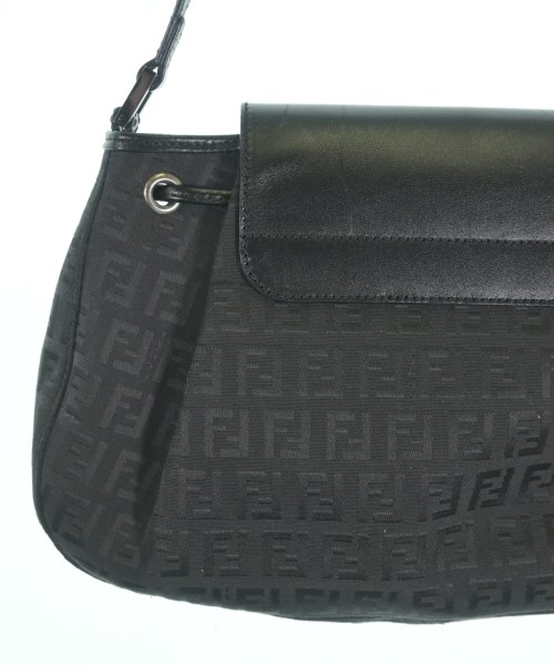 FENDI（フェンディ）ハンドバッグ 黒 サイズ:- レディース/2200709604860