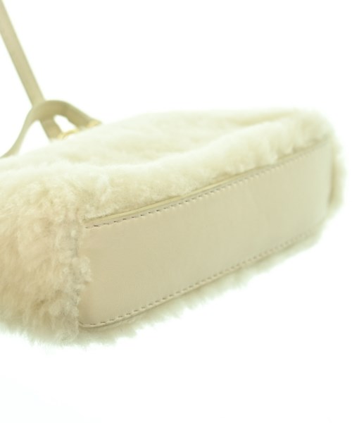 FENDI（フェンディ）ハンドバッグ ベージュ サイズ:- レディース/2200709606161