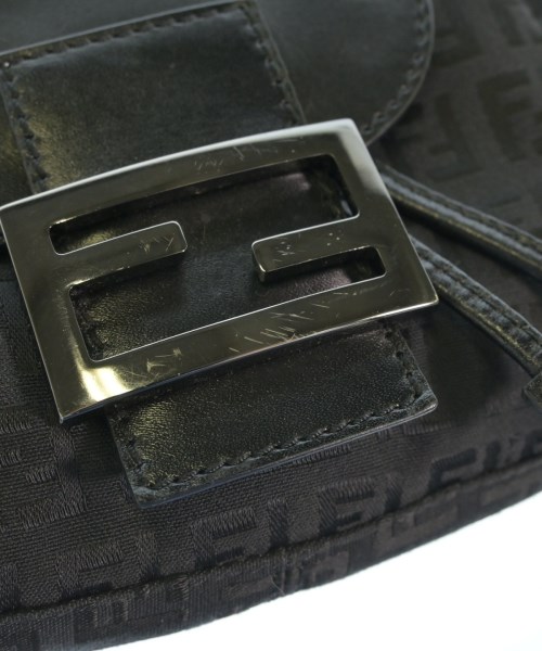 FENDI（フェンディ）ショルダーバッグ 黒 サイズ:- レディース/2200709606604