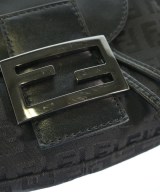FENDI（フェンディ）ショルダーバッグ 黒 サイズ:- レディース/2200709606604