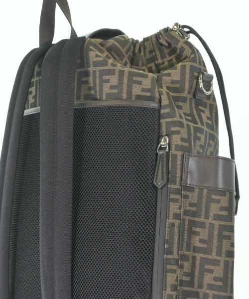 FENDI（フェンディ）バックパック・リュック ベージュ サイズ:- レディース/2200663517084