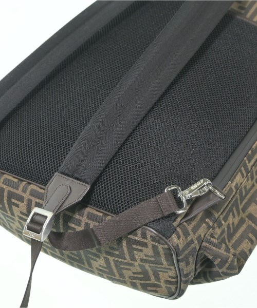 FENDI（フェンディ）バックパック・リュック ベージュ サイズ:- レディース/2200663517084