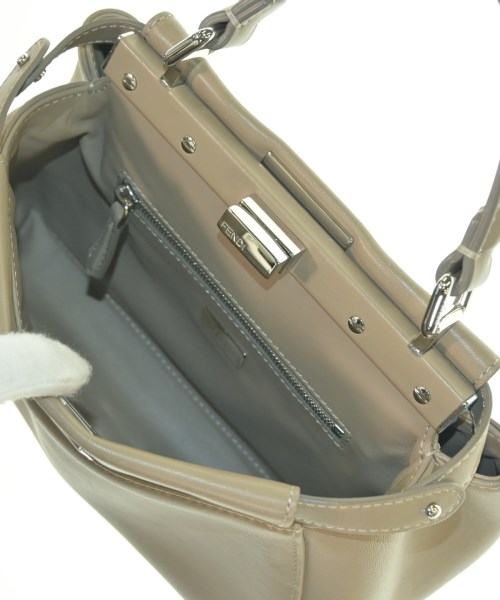 FENDI（フェンディ）ハンドバッグ ベージュ サイズ:- レディース/2200665309014