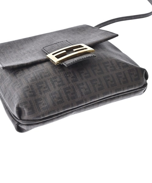 FENDI（フェンディ）ショルダーバッグ 茶 サイズ:- レディース/2200668398220