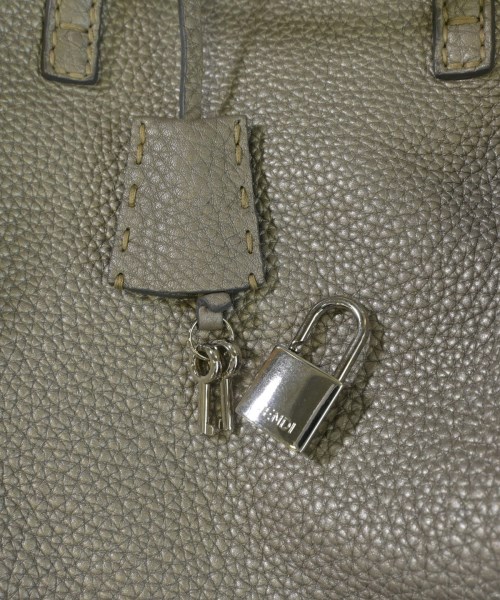 FENDI（フェンディ）トートバッグ グレー サイズ:- レディース/2200668398541