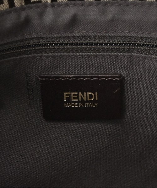 FENDI（フェンディ）ショルダーバッグ 茶 サイズ:- レディース/2200668398817