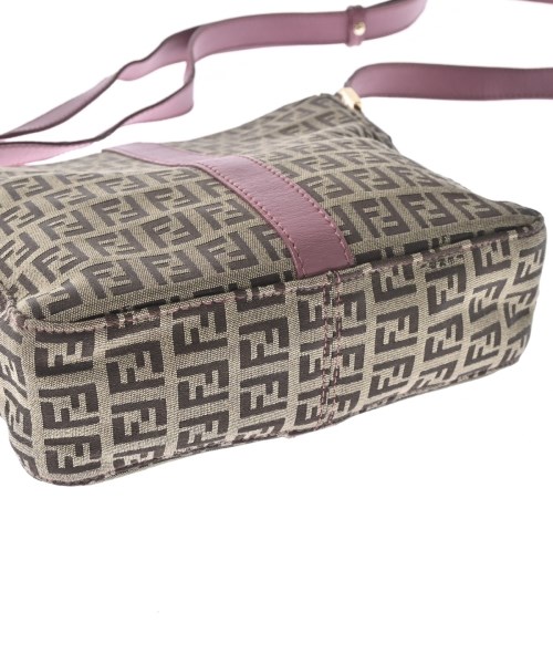 FENDI（フェンディ）ショルダーバッグ 茶 サイズ:- レディース/2200668398817