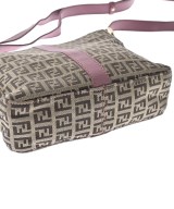 FENDI（フェンディ）ショルダーバッグ 茶 サイズ:- レディース/2200668398817