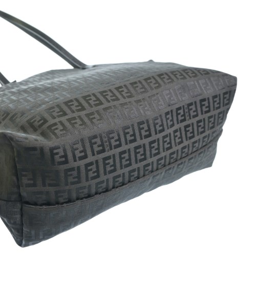 FENDI（フェンディ）トートバッグ 黒 サイズ:- レディース/2200668398831