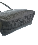 FENDI（フェンディ）トートバッグ 黒 サイズ:- レディース/2200668398831