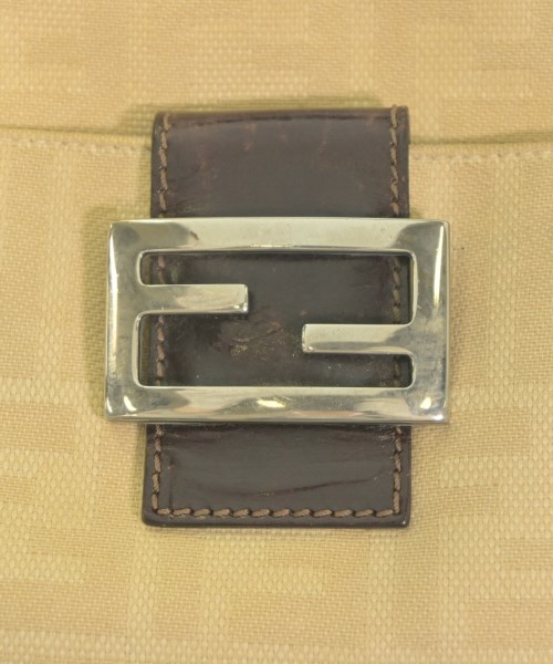 FENDI（フェンディ）ショルダーバッグ ベージュ サイズ:- レディース/2200668400046