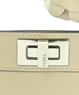 FENDI（フェンディ）ハンドバッグ ベージュ サイズ:- レディース/2200669664034