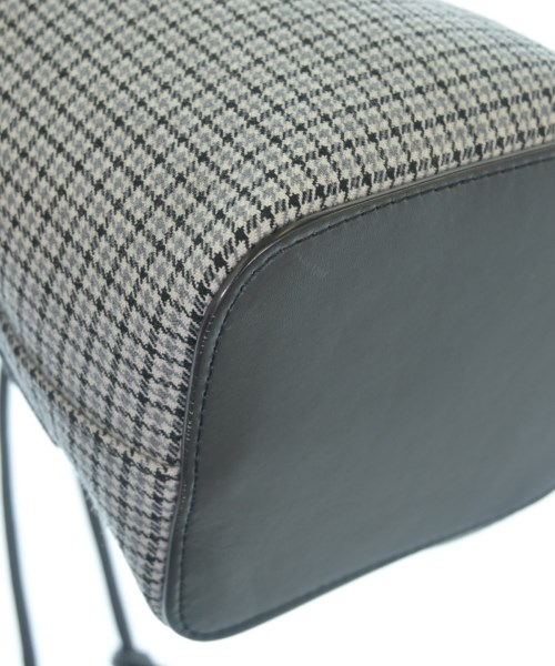 FENDI（フェンディ）ショルダーバッグ グレー サイズ:- レディース/2200672257070