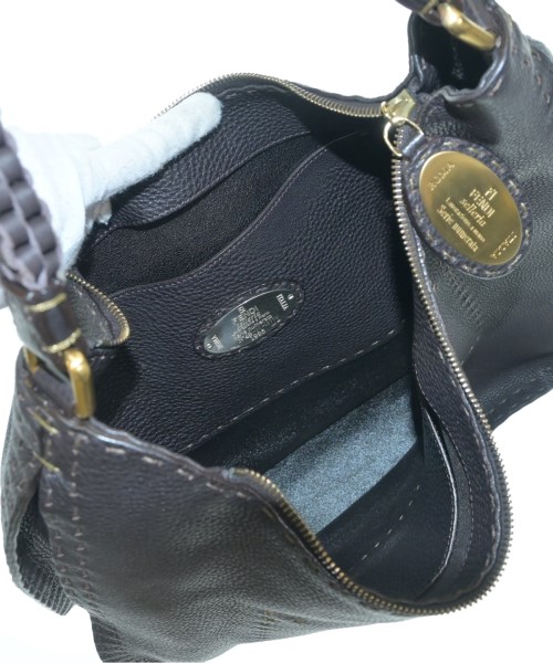 FENDI（フェンディ）ショルダーバッグ 茶 サイズ:- レディース/2200719902925