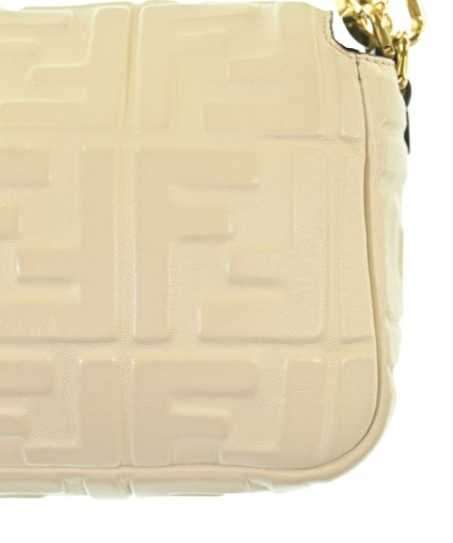 FENDI（フェンディ）ハンドバッグ 白 サイズ:- レディース/2200719902994