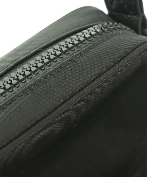FENDI（フェンディ）ショルダーバッグ 黒 サイズ:- レディース/2200719903601
