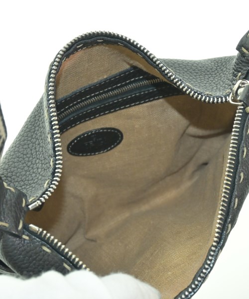 FENDI（フェンディ）ショルダーバッグ 黒 サイズ:- レディース/2200719903717