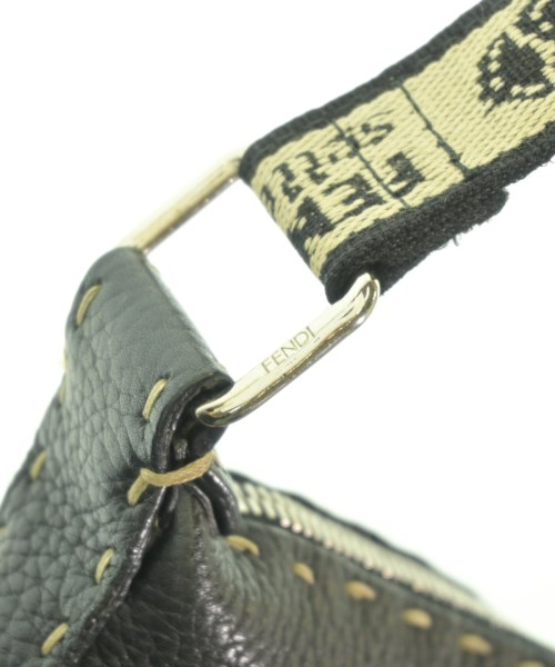 FENDI（フェンディ）ショルダーバッグ 黒 サイズ:- レディース/2200719903717