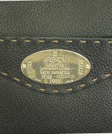 FENDI（フェンディ）ショルダーバッグ 黒 サイズ:- レディース/2200719903717