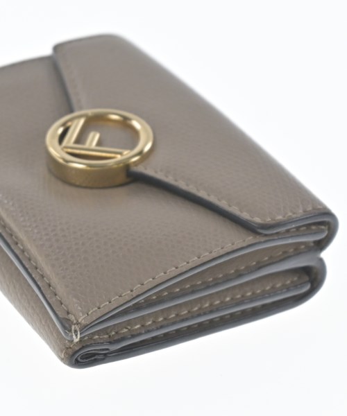 FENDI（フェンディ）財布・コインケース ベージュ サイズ:- レディース/2200719904233