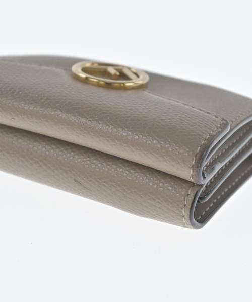 FENDI（フェンディ）財布・コインケース ベージュ サイズ:- レディース/2200719904233