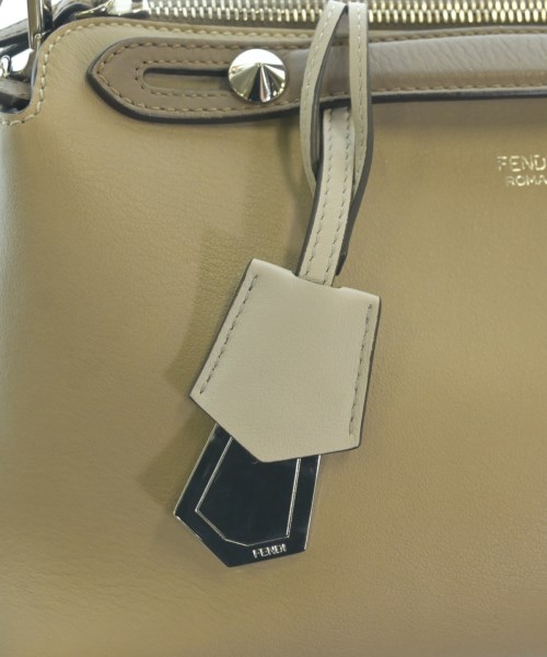 FENDI（フェンディ）ショルダーバッグ ベージュ サイズ:- レディース/2200719904325