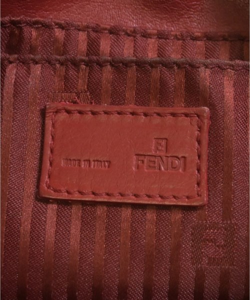 FENDI（フェンディ）ショルダーバッグ 赤 サイズ:- レディース/2200719904332