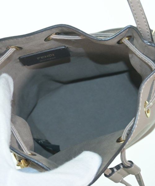 FENDI（フェンディ）ショルダーバッグ ベージュ サイズ:- レディース/2200719953477