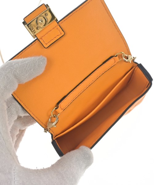 FENDI（フェンディ）チャーム オレンジ サイズ:- レディース/2200720420098
