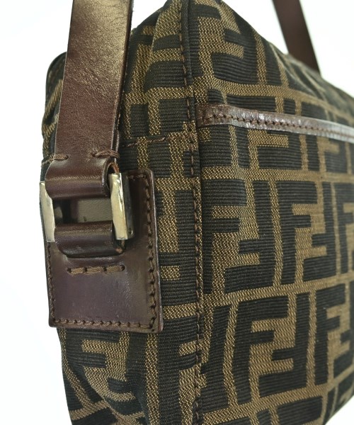FENDI（フェンディ）ショルダーバッグ 茶 サイズ:- レディース/2200720483536