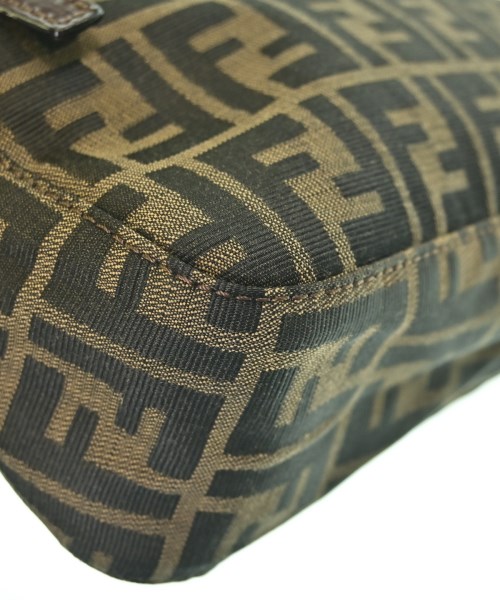 FENDI（フェンディ）ショルダーバッグ 茶 サイズ:- レディース/2200720483536