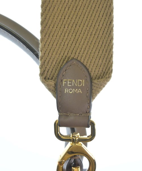 FENDI（フェンディ）ショルダーバッグ 茶 サイズ:- レディース/2200722007105