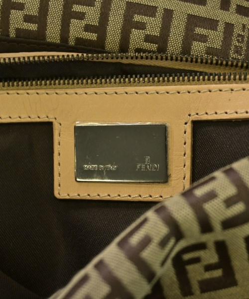 FENDI（フェンディ）ショルダーバッグ ベージュ サイズ:- レディース/2200722178720