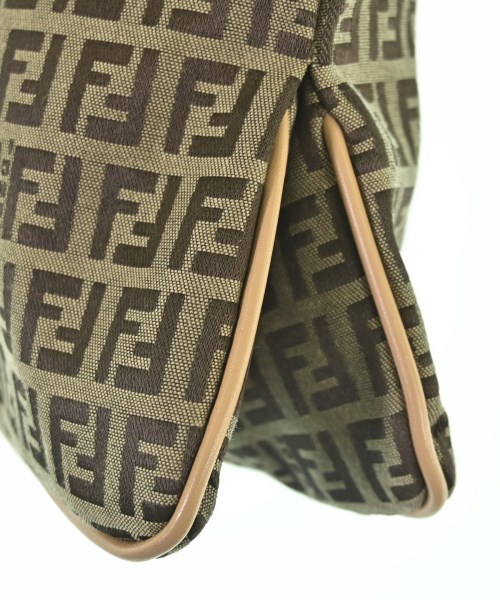 FENDI（フェンディ）ショルダーバッグ ベージュ サイズ:- レディース/2200722178720