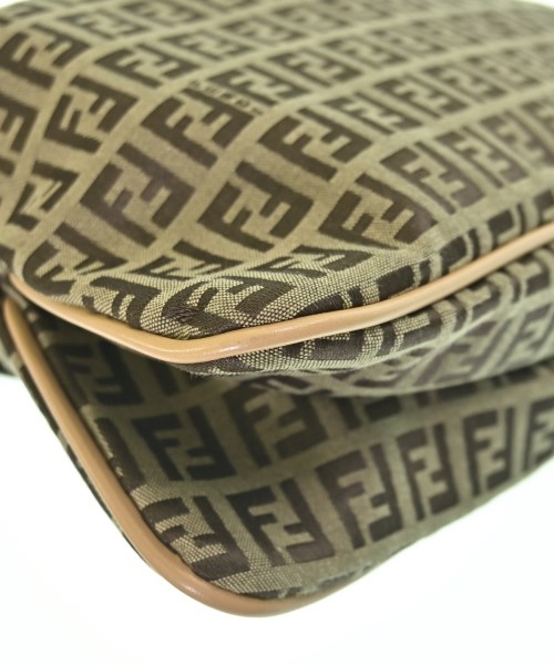 FENDI（フェンディ）ショルダーバッグ ベージュ サイズ:- レディース/2200722178720