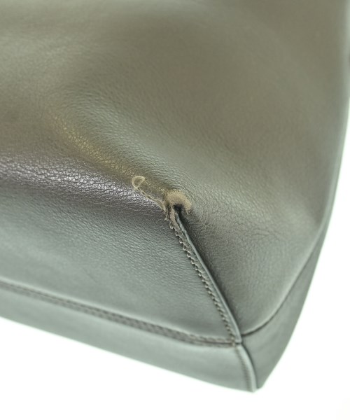 FENDI（フェンディ）ショルダーバッグ グレー サイズ:- レディース/2200724352623