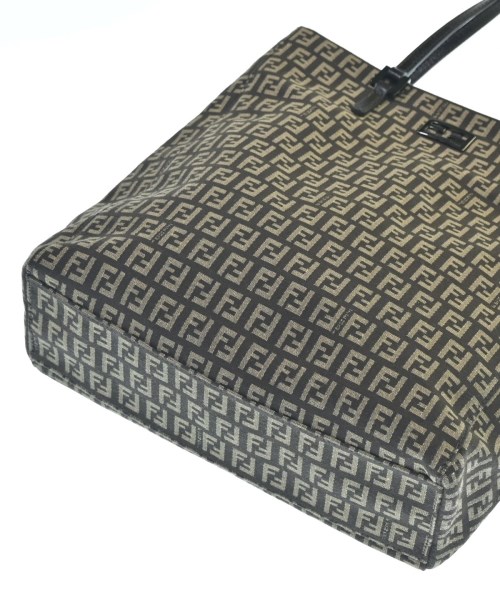 FENDI（フェンディ）トートバッグ 茶 サイズ:- レディース/2200726855085