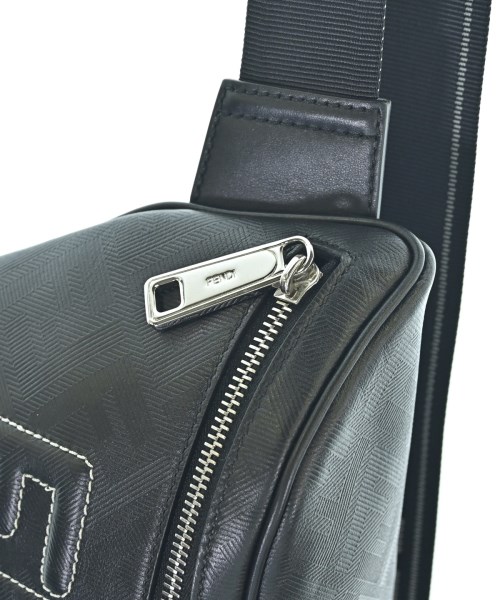 FENDI（フェンディ）ショルダーバッグ 黒 サイズ:- レディース/2200726855122