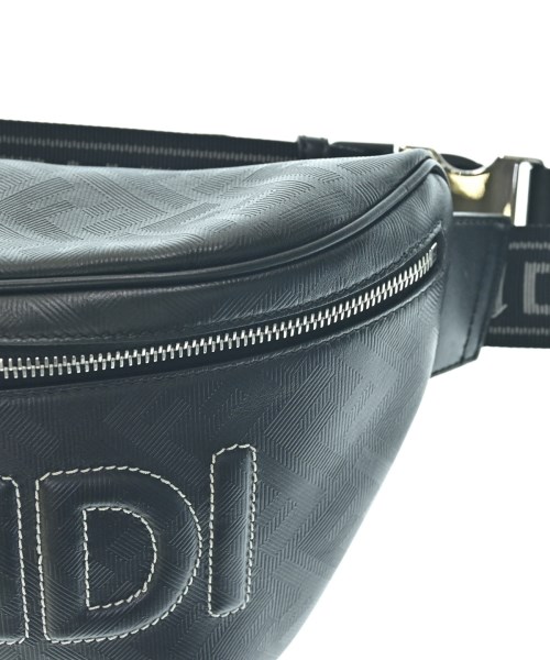 FENDI（フェンディ）ショルダーバッグ 黒 サイズ:- レディース/2200726855122