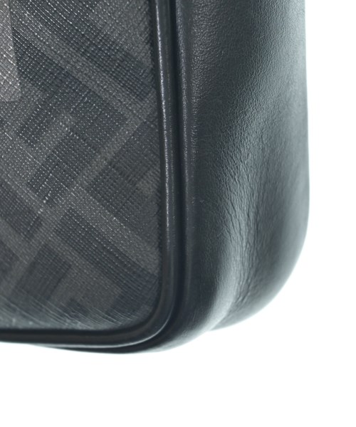 FENDI（フェンディ）ショルダーバッグ グレー サイズ:- レディース/2200726855177